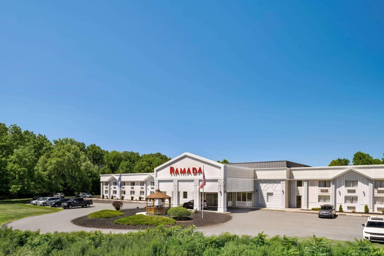 Ramada By Wyndham Allentown Bethlehem Exteriör bild